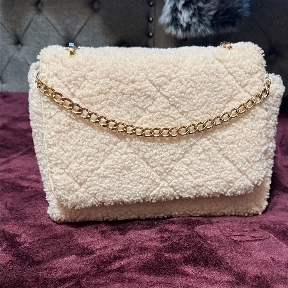 a new day Cream Sherpa Shoulder Bag with Gold Chain